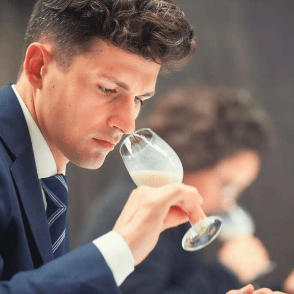 Dopo il giudizio di diversi sommelier di bevande vegetali, heaven barista è stato premiato come miglior latte d'avena e ha vinto il Superior Taste Award nel 2020.